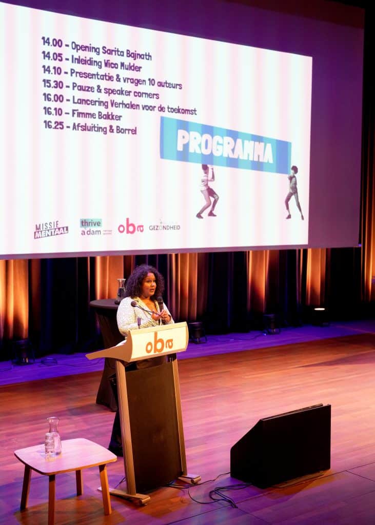 Fotos: Expo Wat ons Veerbindt, Mentaal Boekenbal en Mentaal Filmfestival. (Foto's: Angela de Vlaming)